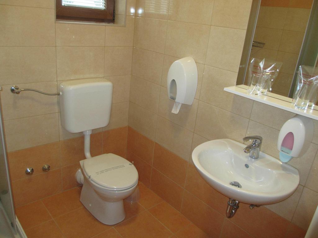 Apartments Manjan Красно Номер фото
